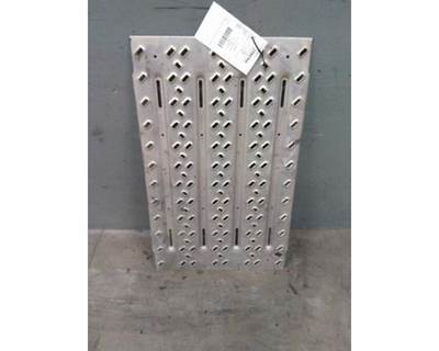 Mack Pinnacle CXU612 Frame Step for a Mack CXU612