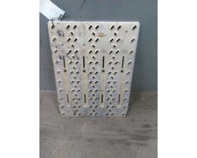 Mack Pinnacle CXU612 Left Frame Step for a Mack CXU612