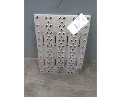 Mack Pinnacle CXU612 Left Frame Step for a Mack CXU612