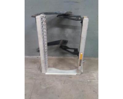 Mack Pinnacle CXU612 Left Frame Step for a Mack CXU612