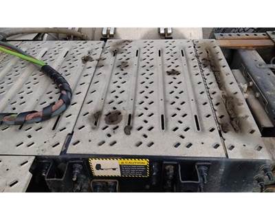 Mack Pinnacle CXU612 Frame Step for a Mack CXU612