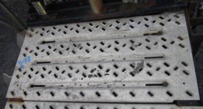 Mack Pinnacle CXU613 Deck (Catwalk) Step for a Mack CXU613