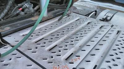 Mack Pinnacle CXU613 Deck (Catwalk) Step for a Mack CXU613