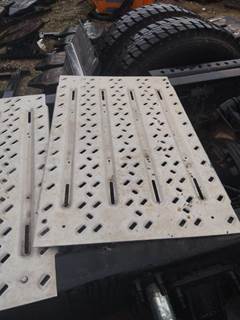 Mack Pinnacle CXU613 Right Deck (Catwalk) Step for a Mack CXU613