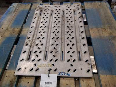 Mack Pinnacle CXU613 Frame Step for a Mack CXU613