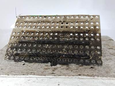 Peterbilt 386 Deck (Catwalk) Step