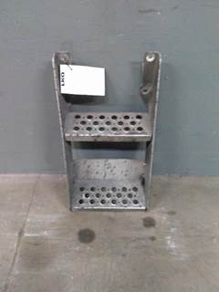 Peterbilt 386 Deck (Catwalk) Step