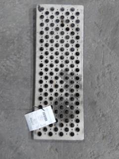 Peterbilt 386 Deck (Catwalk) Step