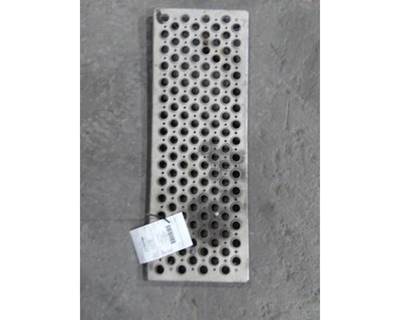 Peterbilt 386 Frame Step