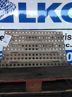 Peterbilt 579 Deck (Catwalk) Step