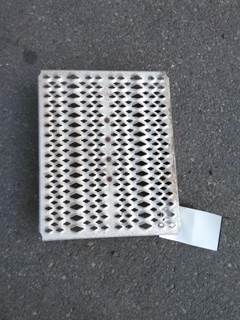 Peterbilt 579 Deck (Catwalk) Step