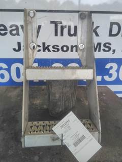 Peterbilt 579 Left Frame Step