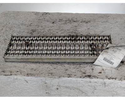 Peterbilt 579 Frame Step