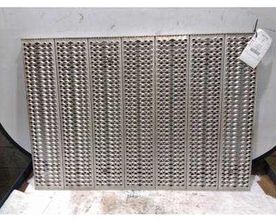 Peterbilt 579 Deck (Catwalk) Step