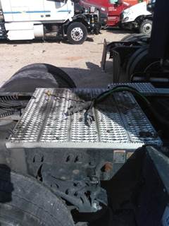 Peterbilt 587 Frame Step