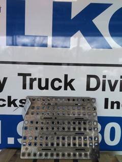 Volvo VNL Left Deck (Catwalk) Step