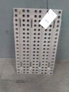 Volvo VNL Deck (Catwalk) Step