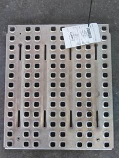 Volvo VNL Deck (Catwalk) Step