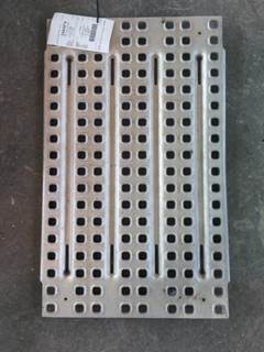 Volvo VNL Deck (Catwalk) Step