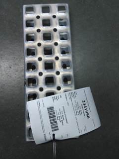 Volvo VNL Step Fairing