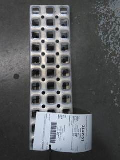 Volvo VNL Step Fairing