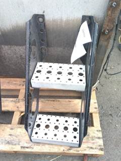 Volvo VNL Frame Step