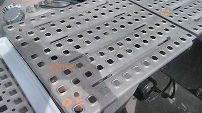 Volvo VNL Left Frame Step