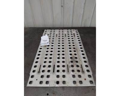 Volvo VNL Right Frame Step