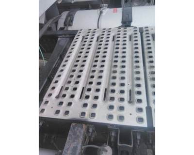 Volvo VNL Frame Step