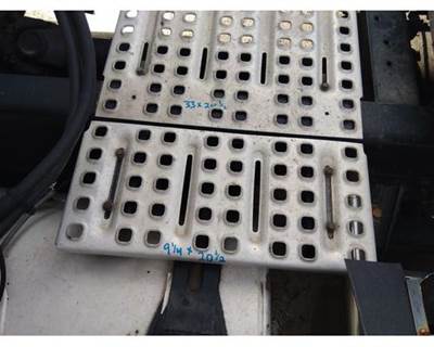 Volvo VNL Frame Step