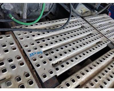 Volvo VNL Frame Step