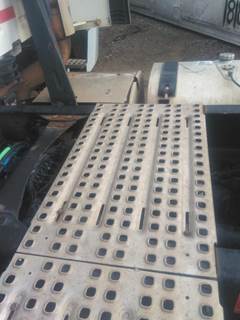 Volvo VNM Left Deck (Catwalk) Step