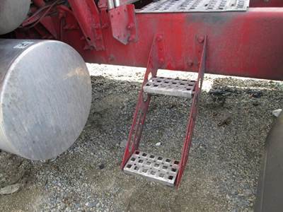 Volvo VT Right Frame Step