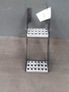 Volvo VT Right Tool Box Step