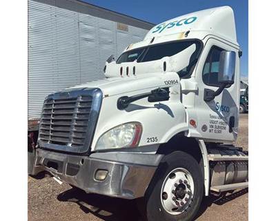 Freightliner Cascadia 113 Sun Visor