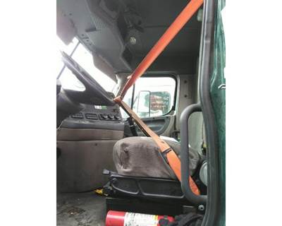 Freightliner Cascadia 113 Sun Visor
