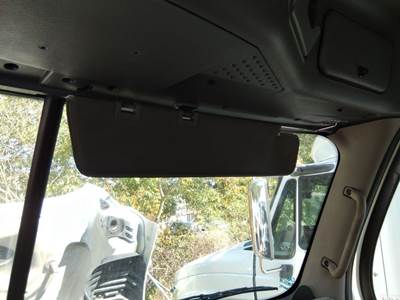 Freightliner Cascadia 125 Right Interior Sun Visor