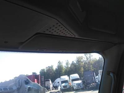 Freightliner Cascadia 125 Right Interior Sun Visor
