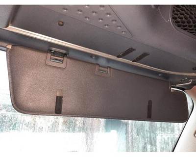 Freightliner Cascadia 125 Right Interior Sun Visor