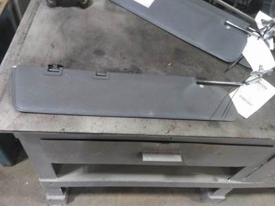 Freightliner Cascadia 126 Right Interior Sun Visor