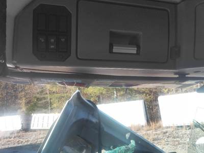 Mack Anthem Left Interior Sun Visor