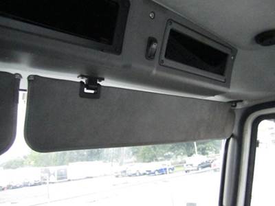 Mack Pinnacle CXP612 Right Interior Sun Visor for a Mack CXP612