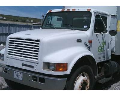 International 4900 Sun Visor