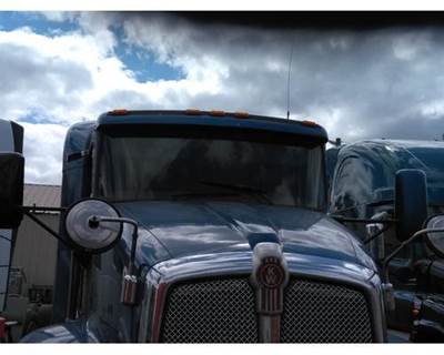 Kenworth T660 Sun Visor