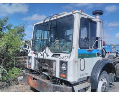 Mack MR688 Sun Visor