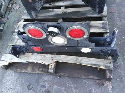 Freightliner Cascadia Suspension Crossmember / K-Frame