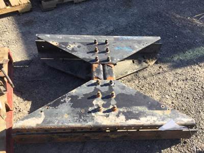 Freightliner Condor Suspension Crossmember / K-Frame