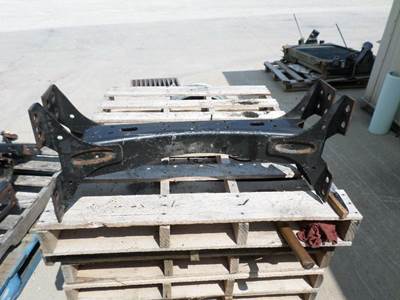 Freightliner FLD120 Suspension Crossmember / K-Frame