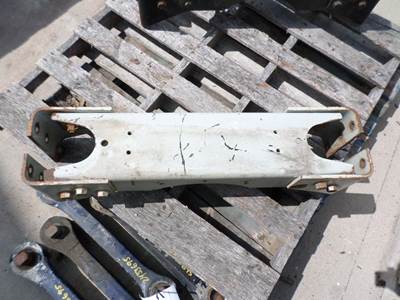 International 9400 Suspension Crossmember / K-Frame