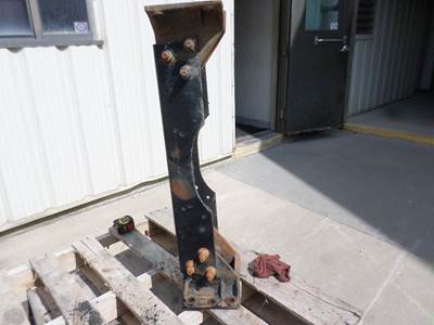 International 9400i Suspension Crossmember / K-Frame